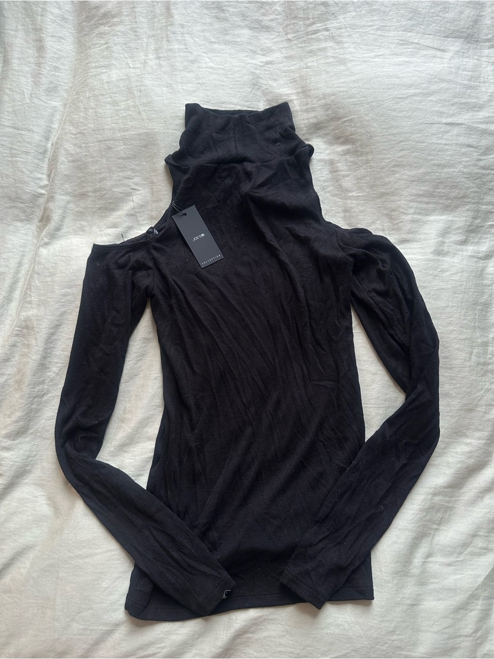 Joe's Jeans Black Off-Shoulder Turtleneck Long Sleeve Top